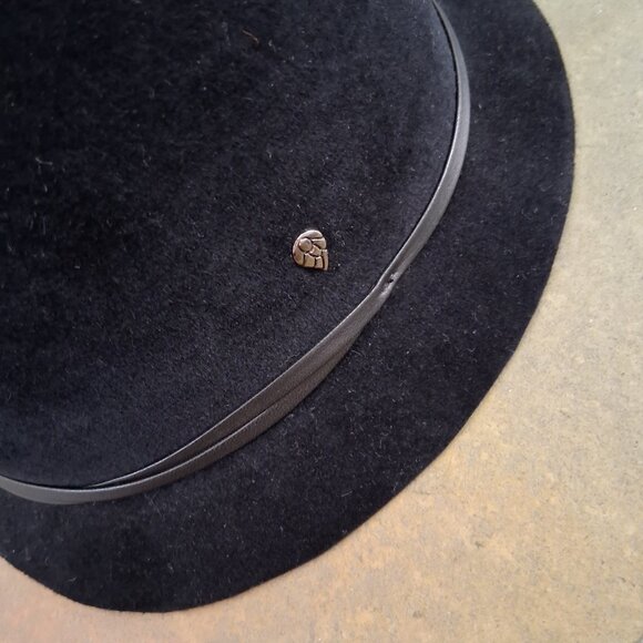 Helen Kaminski Black 100% formed felt Hat - Picture 4 of 7
